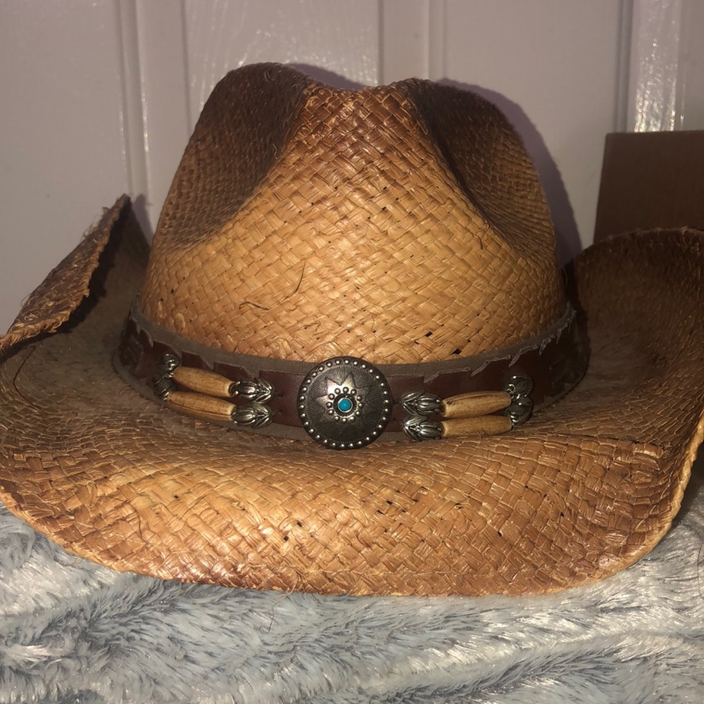 Tan Cody James cowgirl hat. Bought from another posher but was small on me.